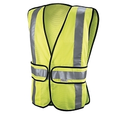 3M™ 7100178483 Construction Lightweight Safety Vest, Universal, Hi-Viz Yellow, Reflective Clothing, Hook and Loop Closure, 2 Pockets, ANSI Class: Class 2, ANSI/ISEA 107-2010 Class 2, FHWA