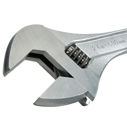 Klein® 500-24 Standard Capacity Adjustable Wrench, 2-1/2 in, Polished Chrome, 24 in OAL, Steel