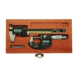 Mitutoyo 64PKA076B 950 Imperial/Metric Digimatic Tool Kit, 4 Pieces