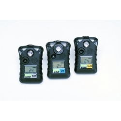 MSA ALTAIR® 10071335 Single Gas Detector With Alternate Setpoint, Carbon Monoxide Gas, 35 to 100 ppm Detection, Audible/Vibration/Visual Alarm, Rubberized Armor Housing