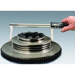 Starrett® 5006BZ-14/350 Electronic Groove Caliper With Wood Case, 0 to 14 in, Graduations 0 to 14 in, 3.7 in Inside x 3.937 in Outside D Jaw, Stainless Steel