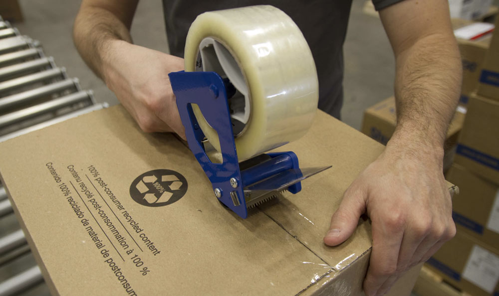Sealing recycled cardboard cartons with Shurtape HP 235